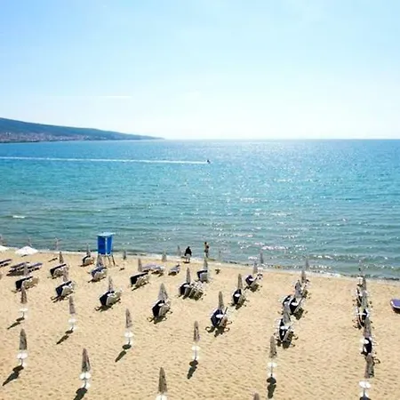 Studio In Tarsis Nova Διαμέρισμα *