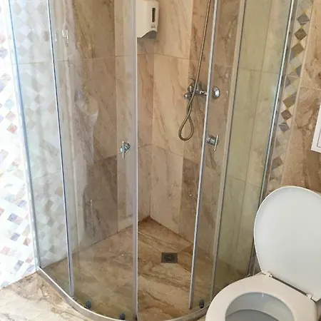 Studio In Tarsis Nova דירה סאני ביץ'