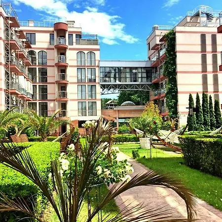 Studio In Tarsis Nova דירה