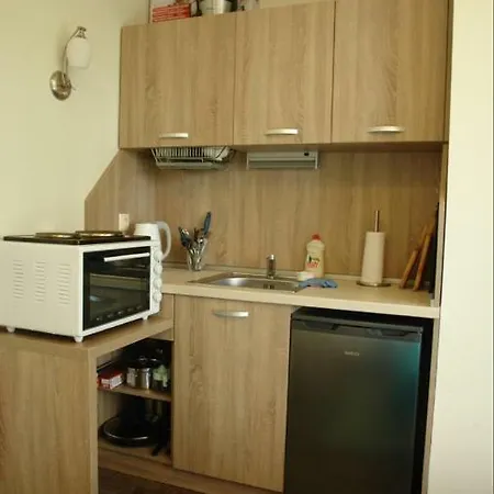 Studio In Tarsis Nova דירה